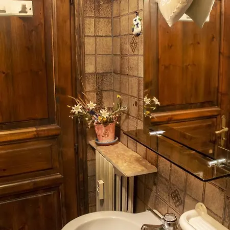 Petite Sophie Studio Apartment *
