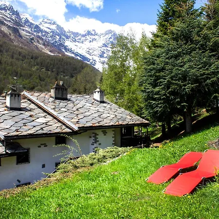Petite Sophie Studio Apartment Valtournenche